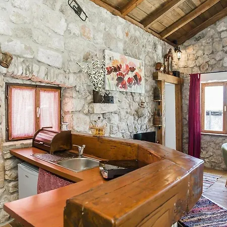 Holiday Mario - One-bedroom Holiday