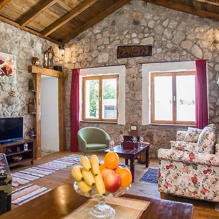 Holiday Mario - One-bedroom Holiday * Putniković