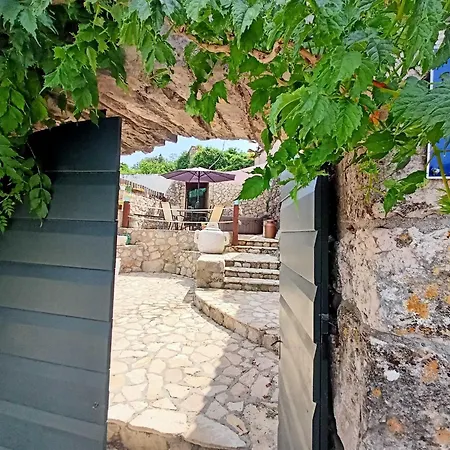 Holiday Mario - One-bedroom Holiday * Putniković